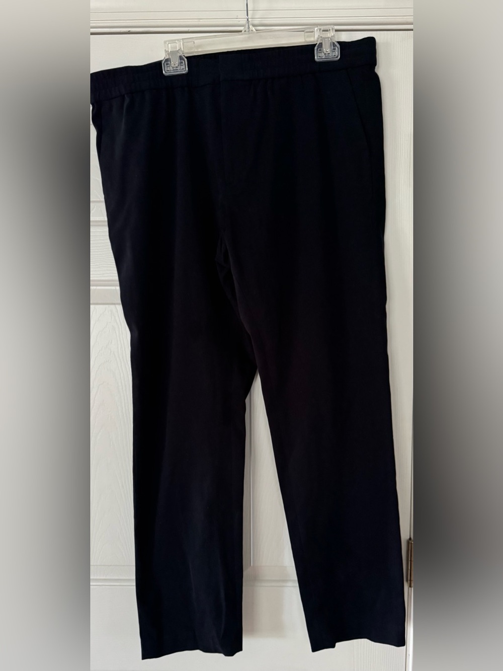 Banana Republic Black Women's Pull-On Straight Leg slim tapered Pants XL NEW